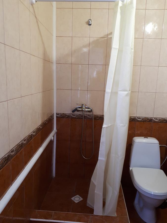 Hotel Gostynnyi Dvir Sharhorod Rom bilde