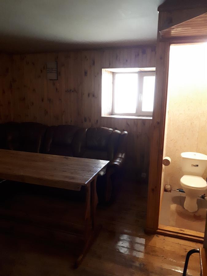 Hotel Gostynnyi Dvir Sharhorod Eksteriør bilde